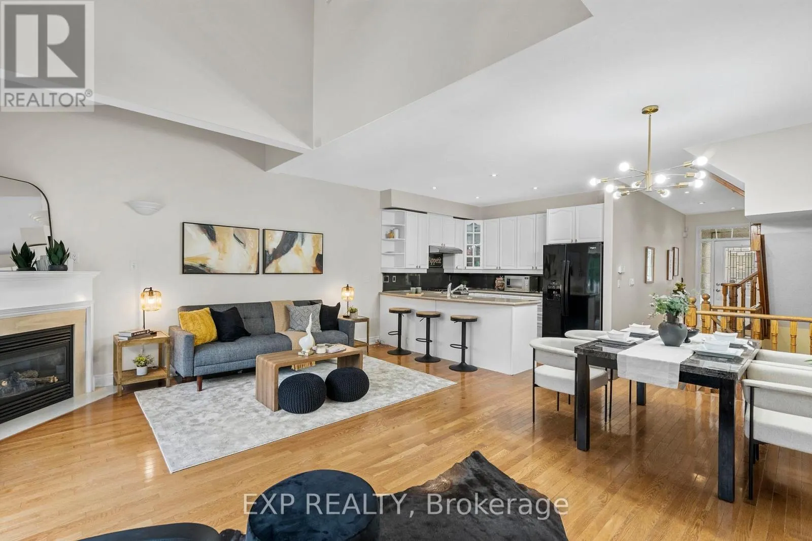 #30 - 1295 WHARF STREET