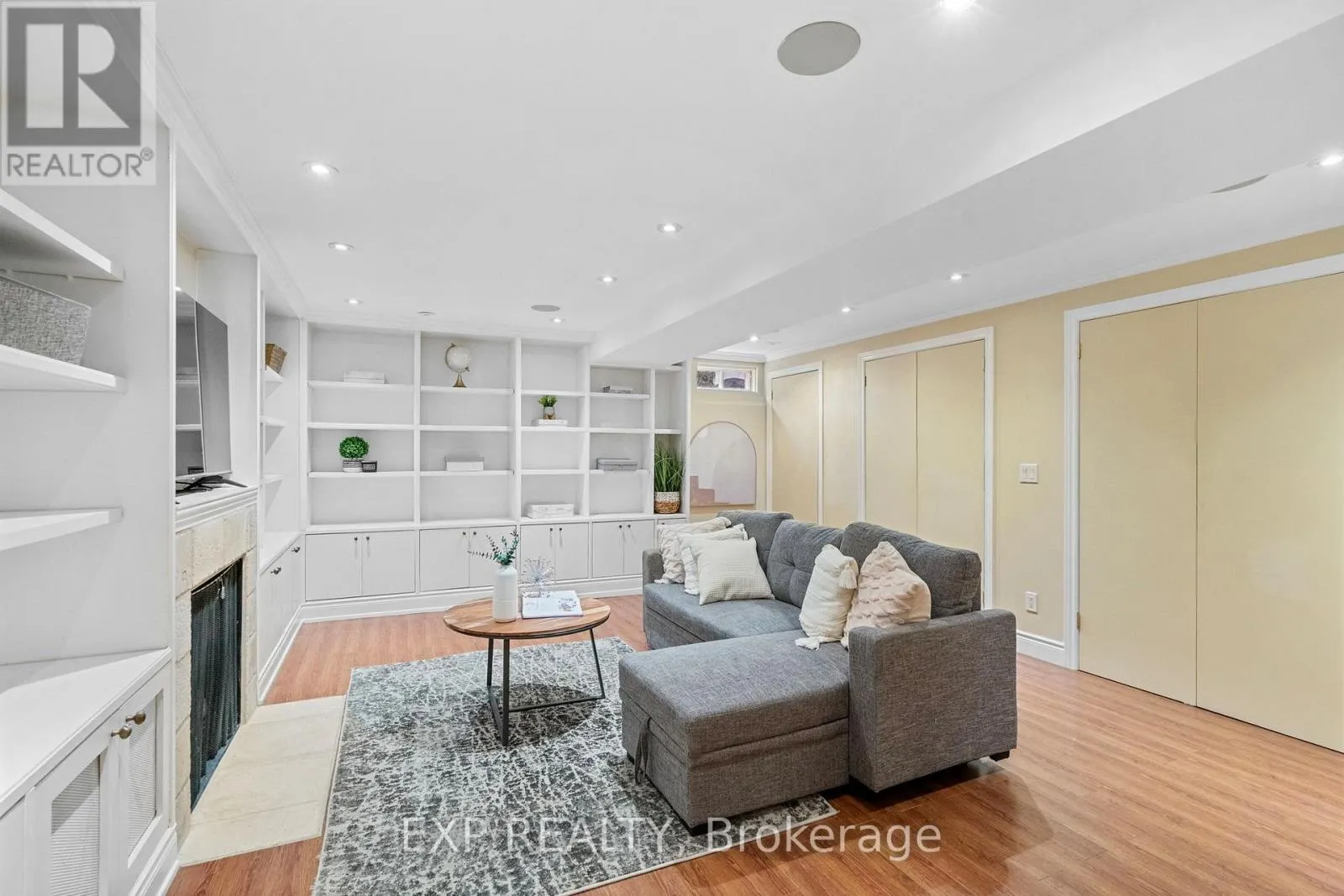 #30 - 1295 WHARF STREET