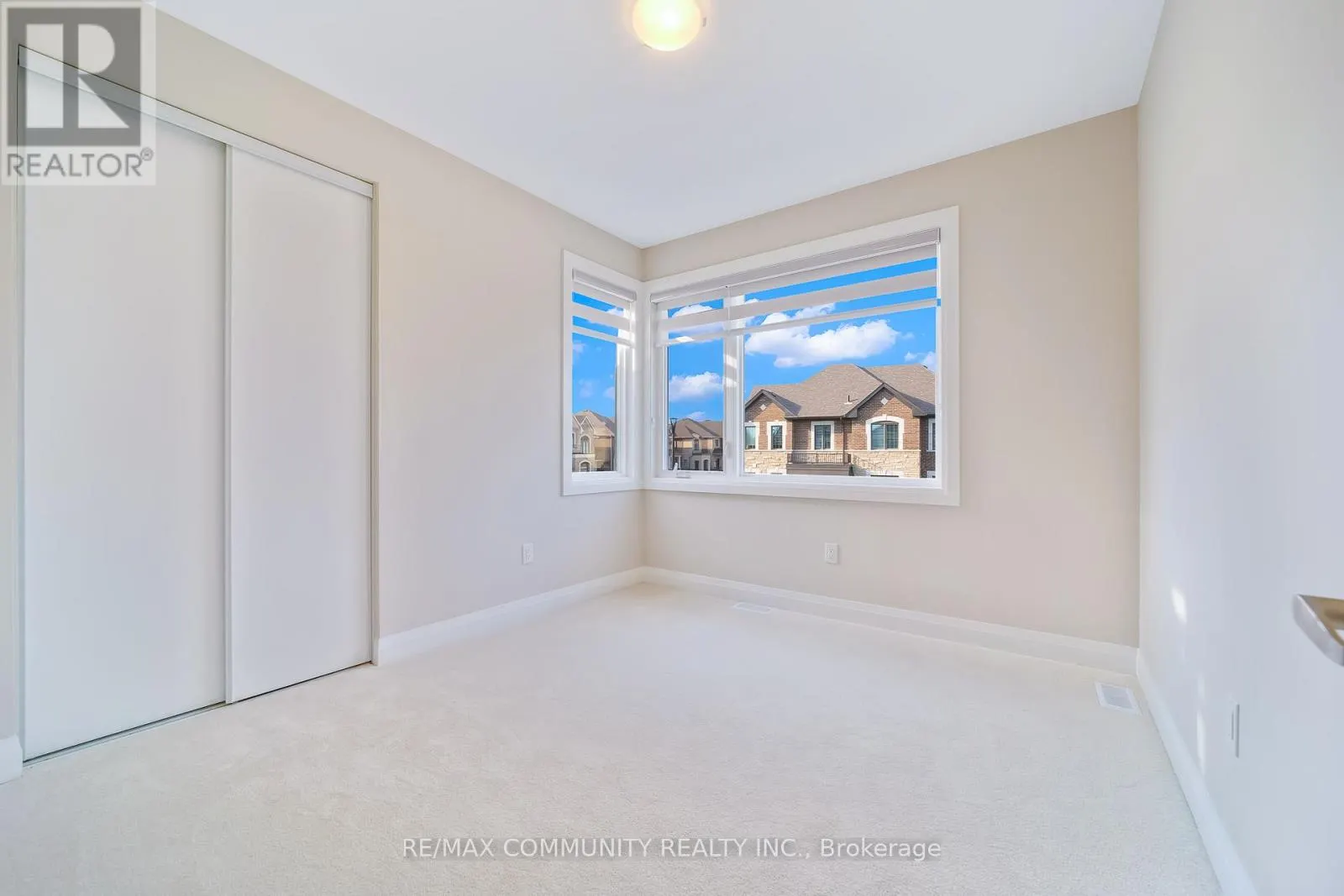 3328 MARCHINGTON SQUARE