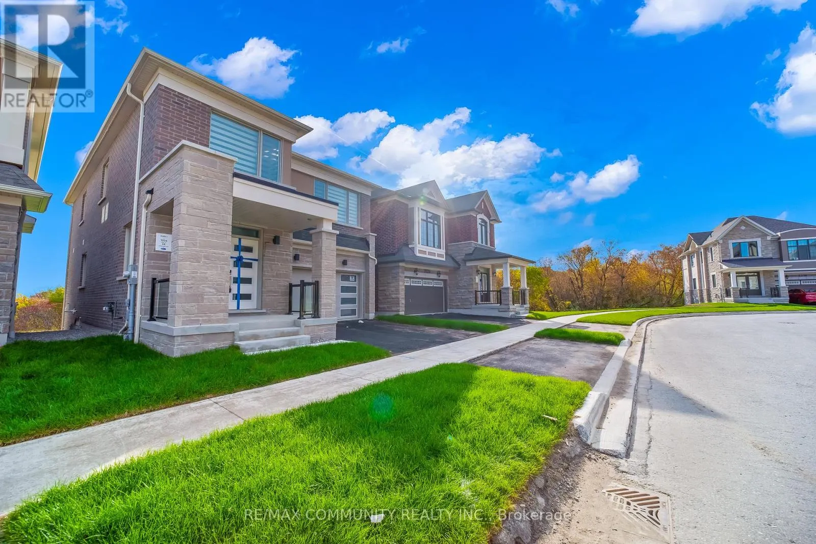 3328 MARCHINGTON SQUARE