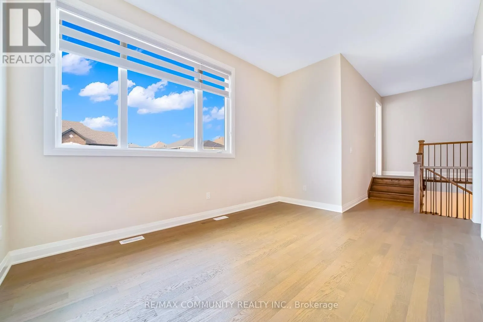 3328 MARCHINGTON SQUARE