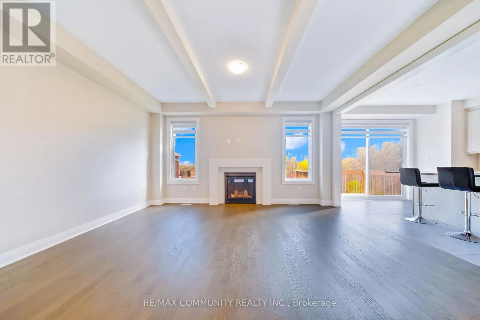 3328 MARCHINGTON SQUARE