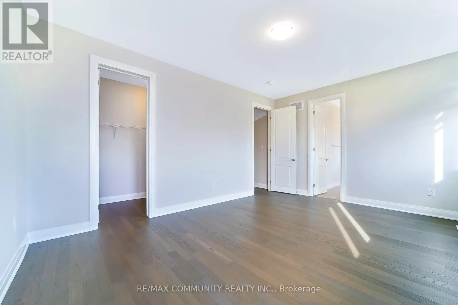 3328 MARCHINGTON SQUARE