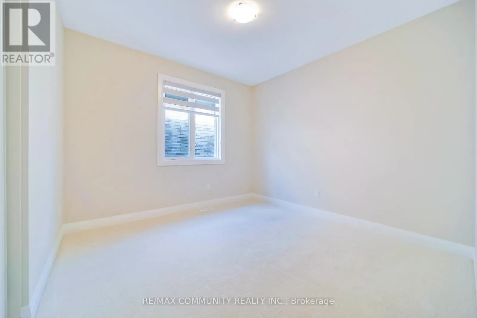 3328 MARCHINGTON SQUARE