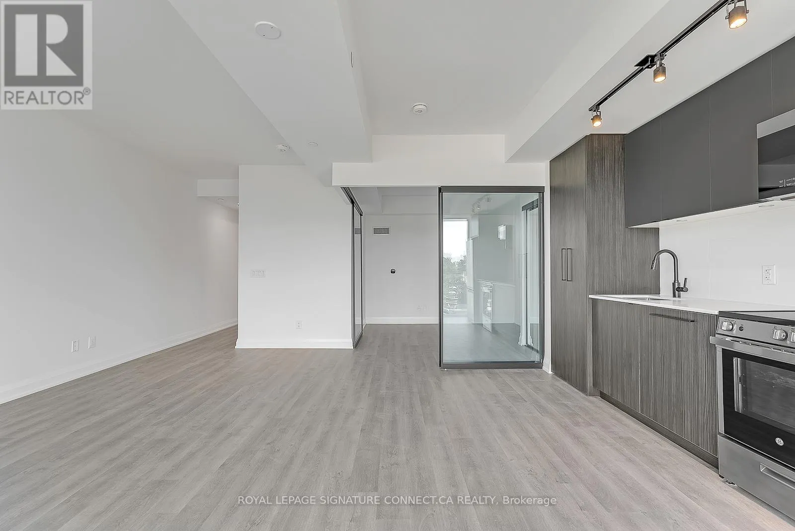 403 - 2369 DANFORTH AVENUE