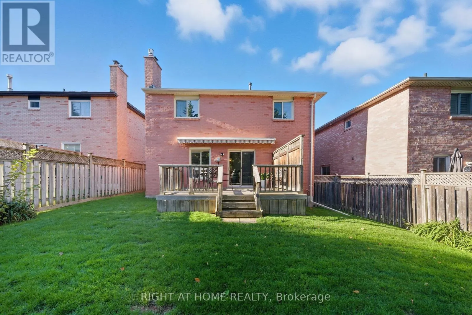 5 WICKENS CRESCENT