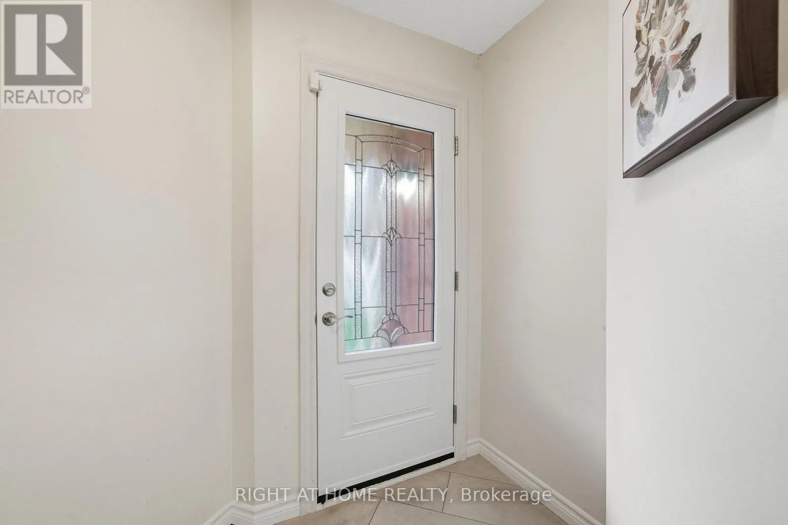5 WICKENS CRESCENT