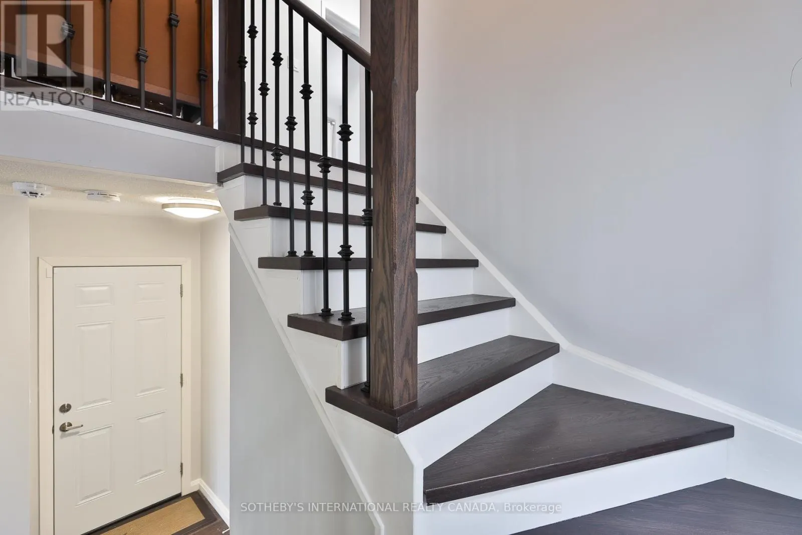83 NORLAND CIRCLE