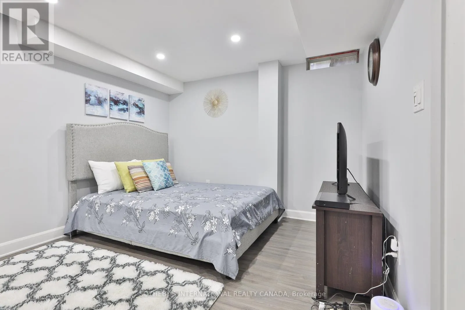 83 NORLAND CIRCLE