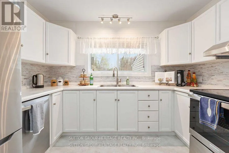 3652 CONCESSION 4 ROAD