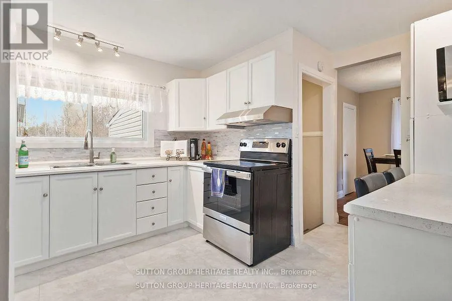 3652 CONCESSION 4 ROAD