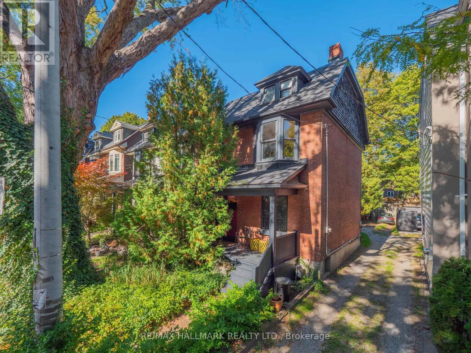 116 VICTOR AVENUE