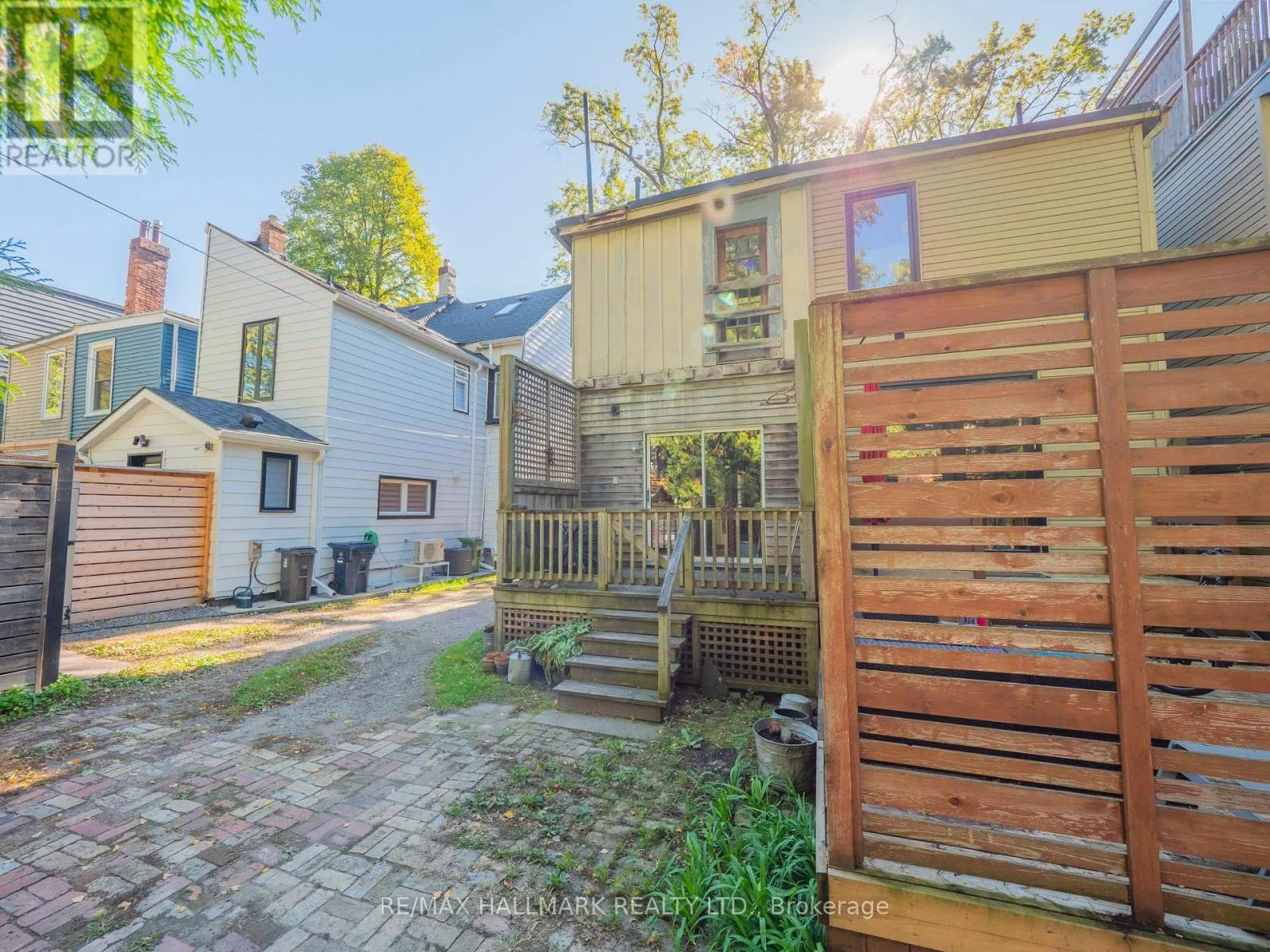 116 VICTOR AVENUE