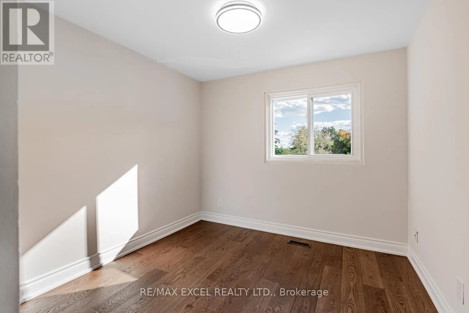 #61 - 120 BEVERLY GLEN BOULEVARD