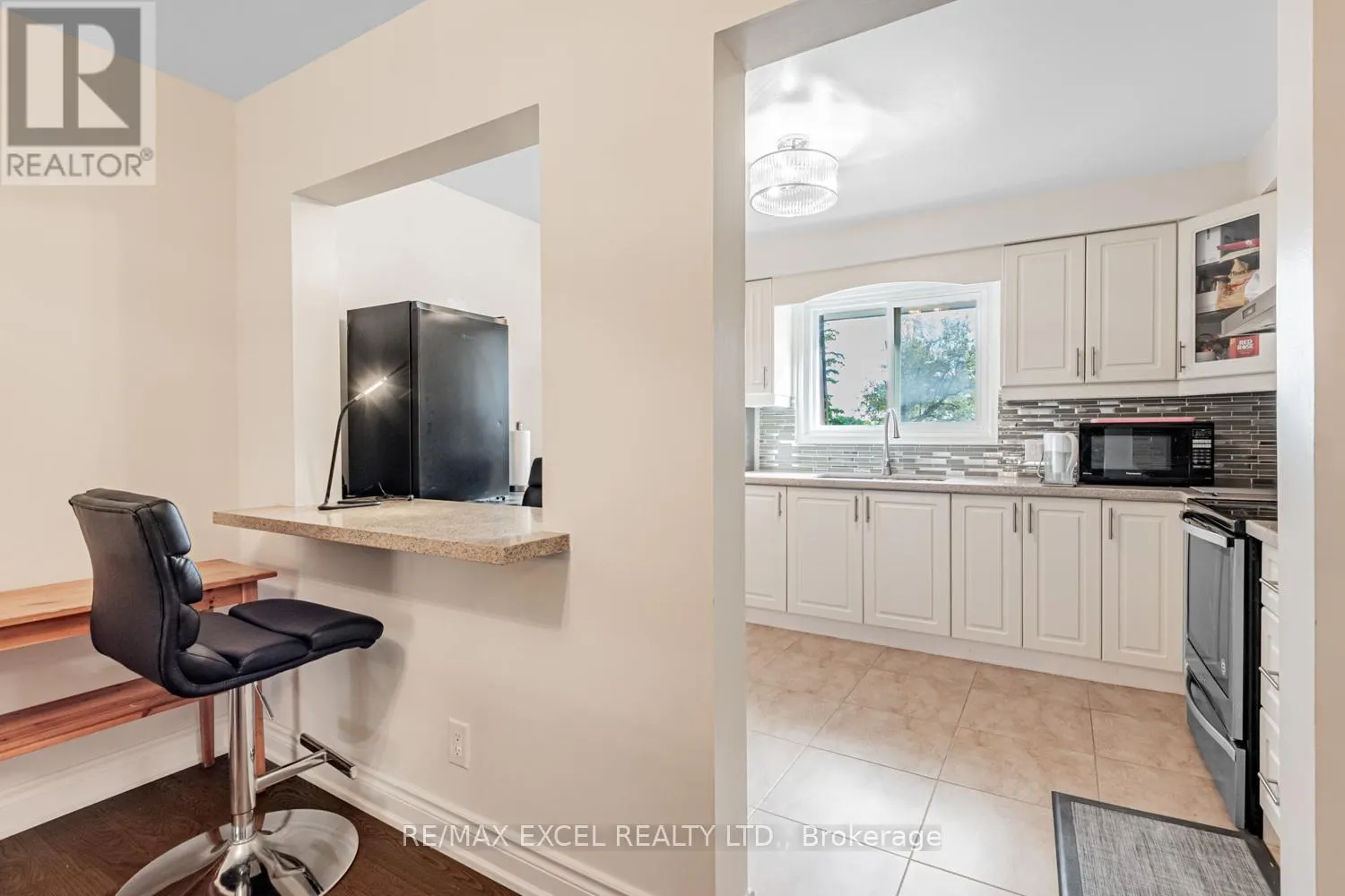 #61 - 120 BEVERLY GLEN BOULEVARD