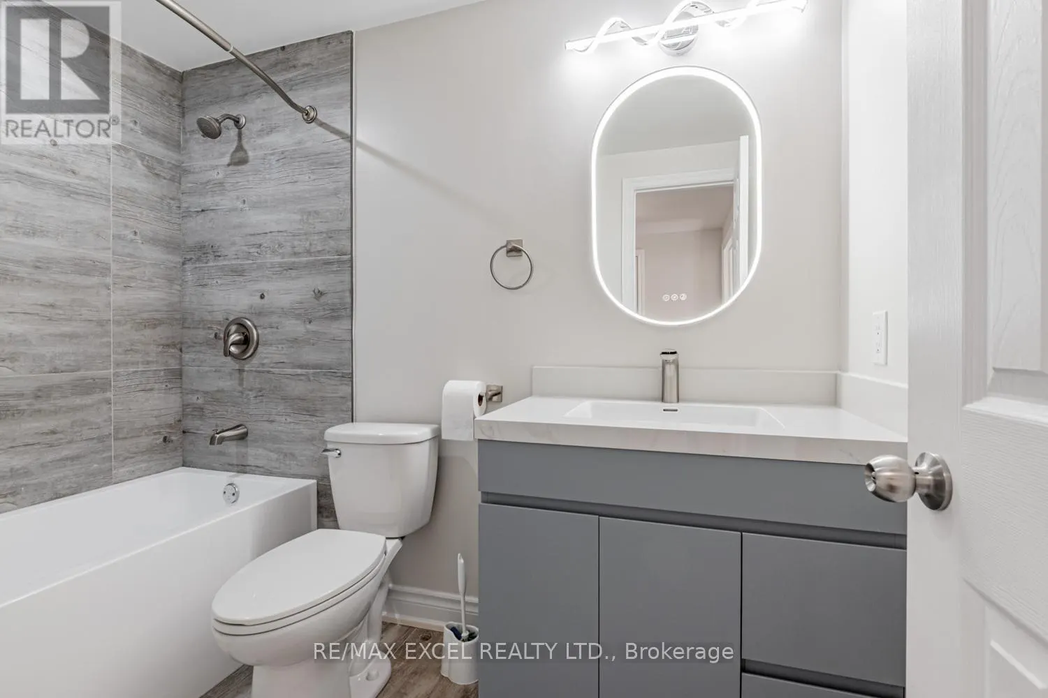 #61 - 120 BEVERLY GLEN BOULEVARD