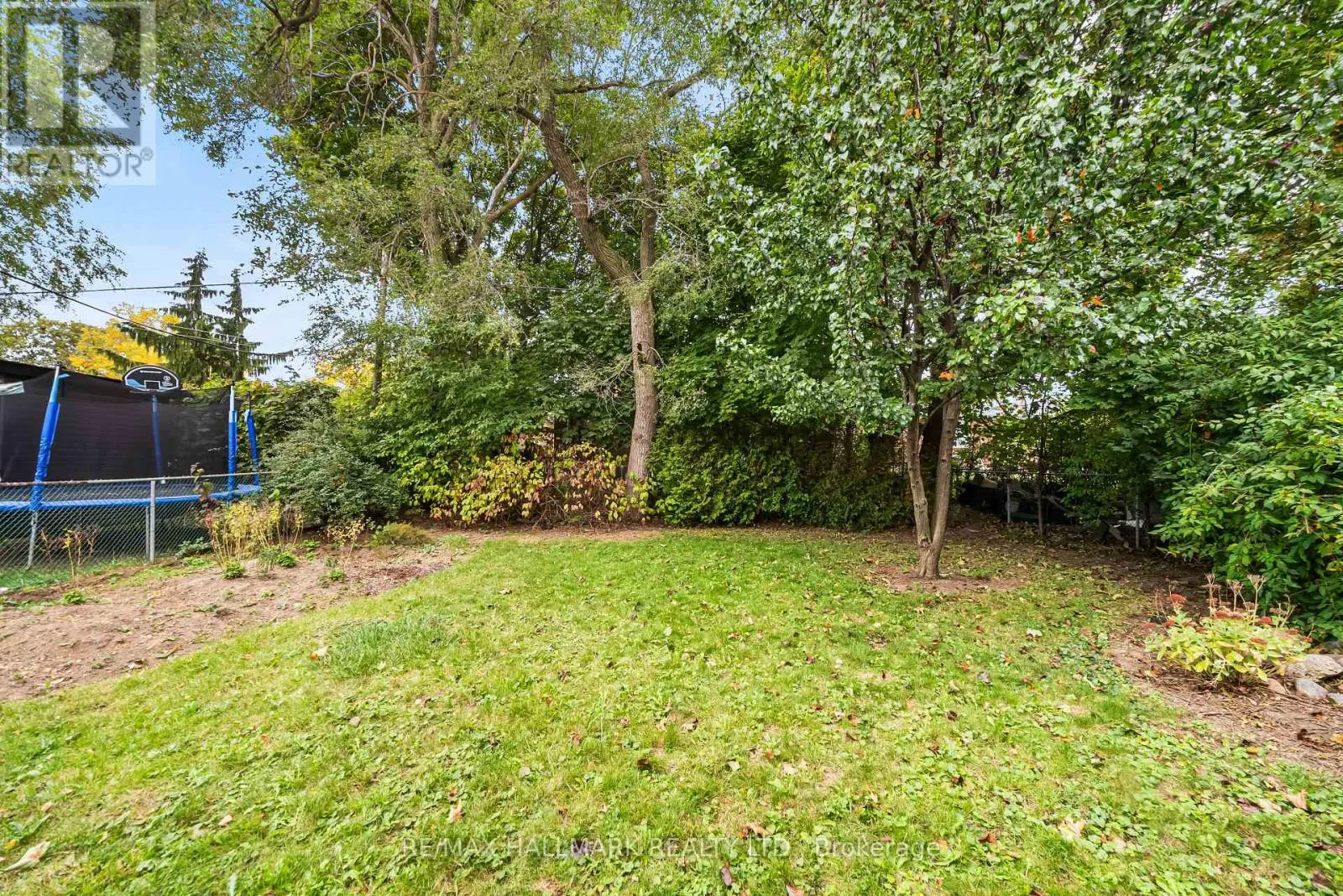 266 CHINE DRIVE
