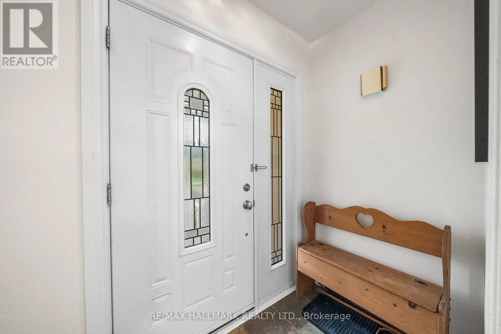 266 CHINE DRIVE