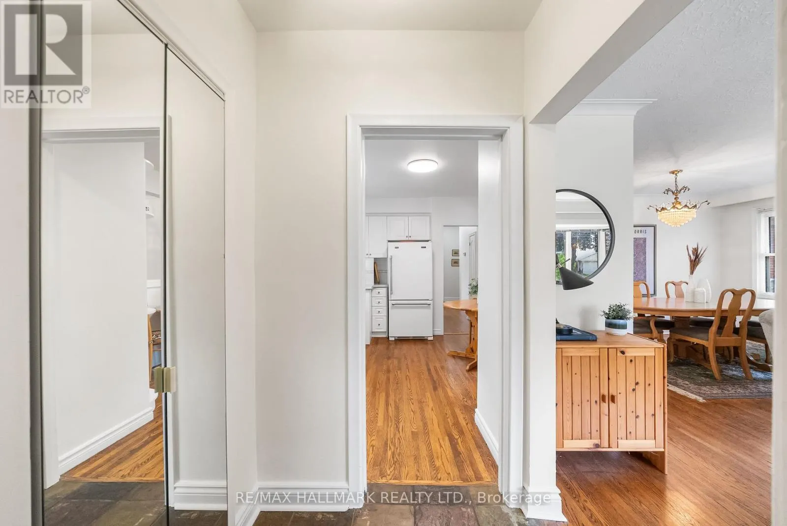 266 CHINE DRIVE