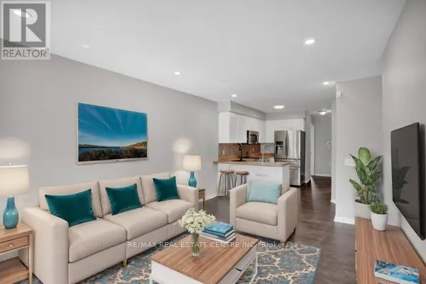 UPPER - 58 AVENUE STREET