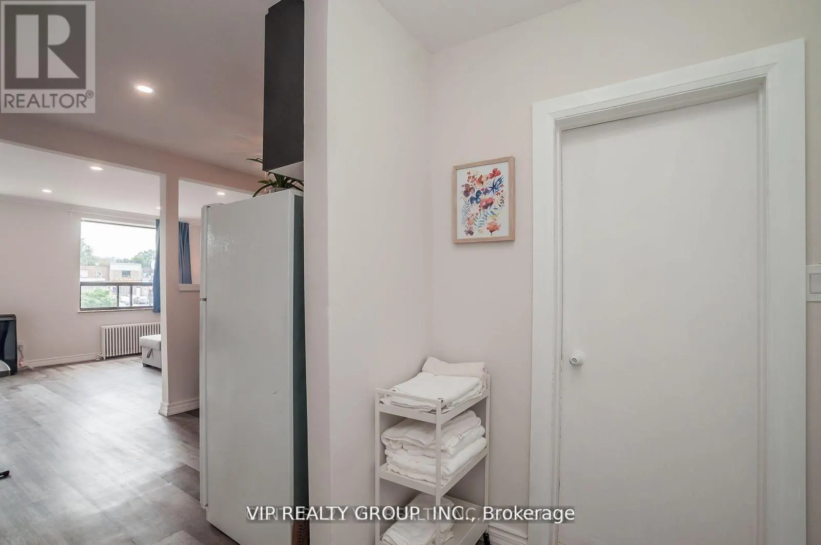 UNIT 2 - 2626 EGLINTON AVENUE E