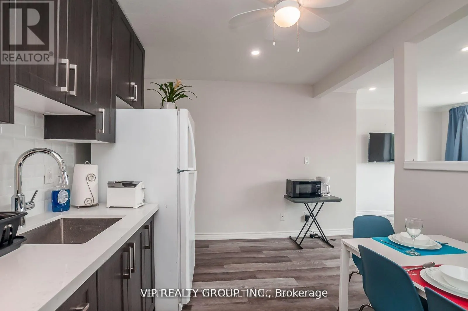 UNIT 2 - 2626 EGLINTON AVENUE E