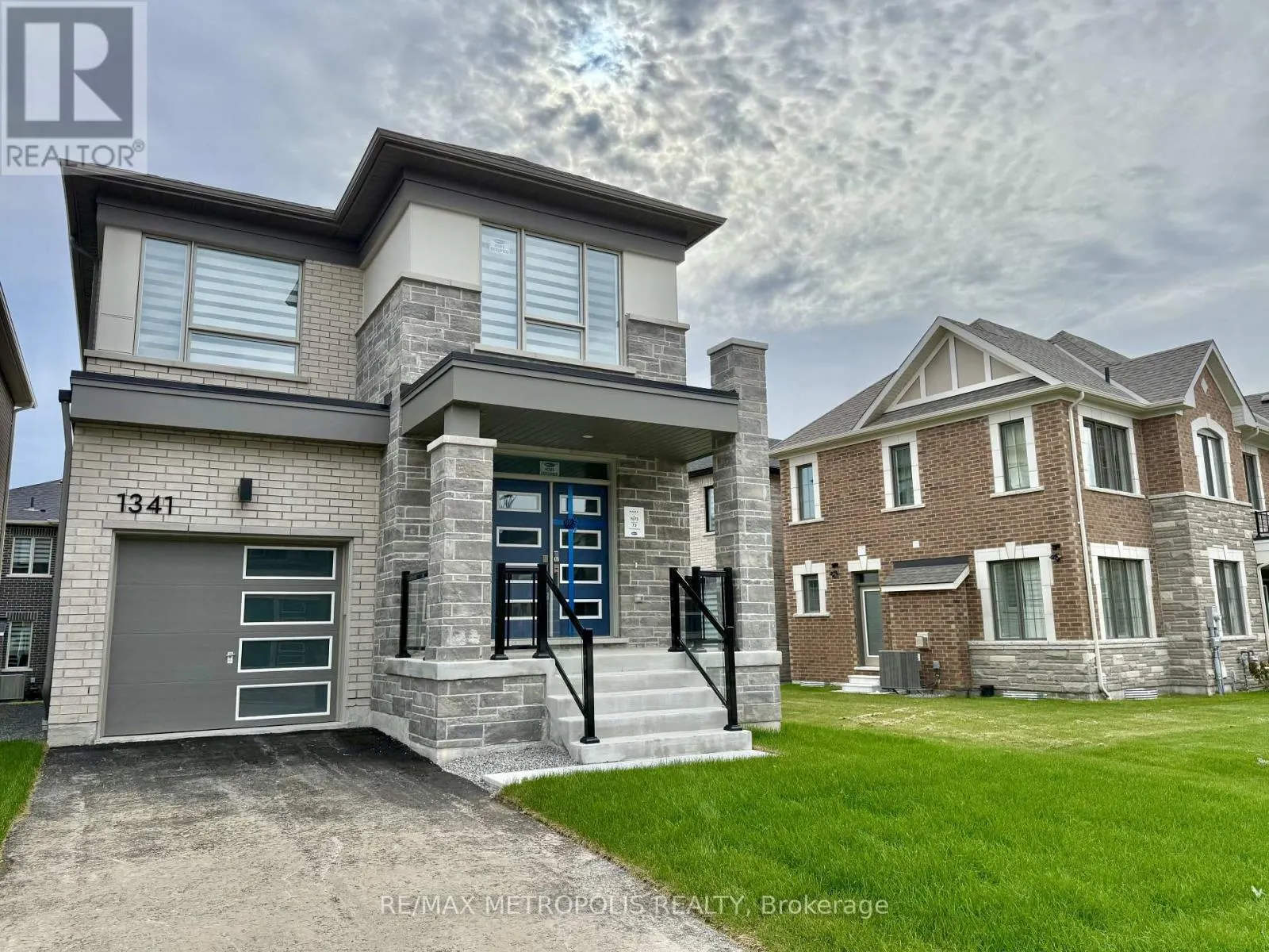 1341 GLAMORGAN MANOR