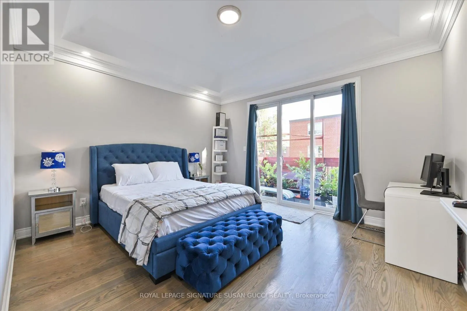 3 HOLMSTEAD AVENUE
