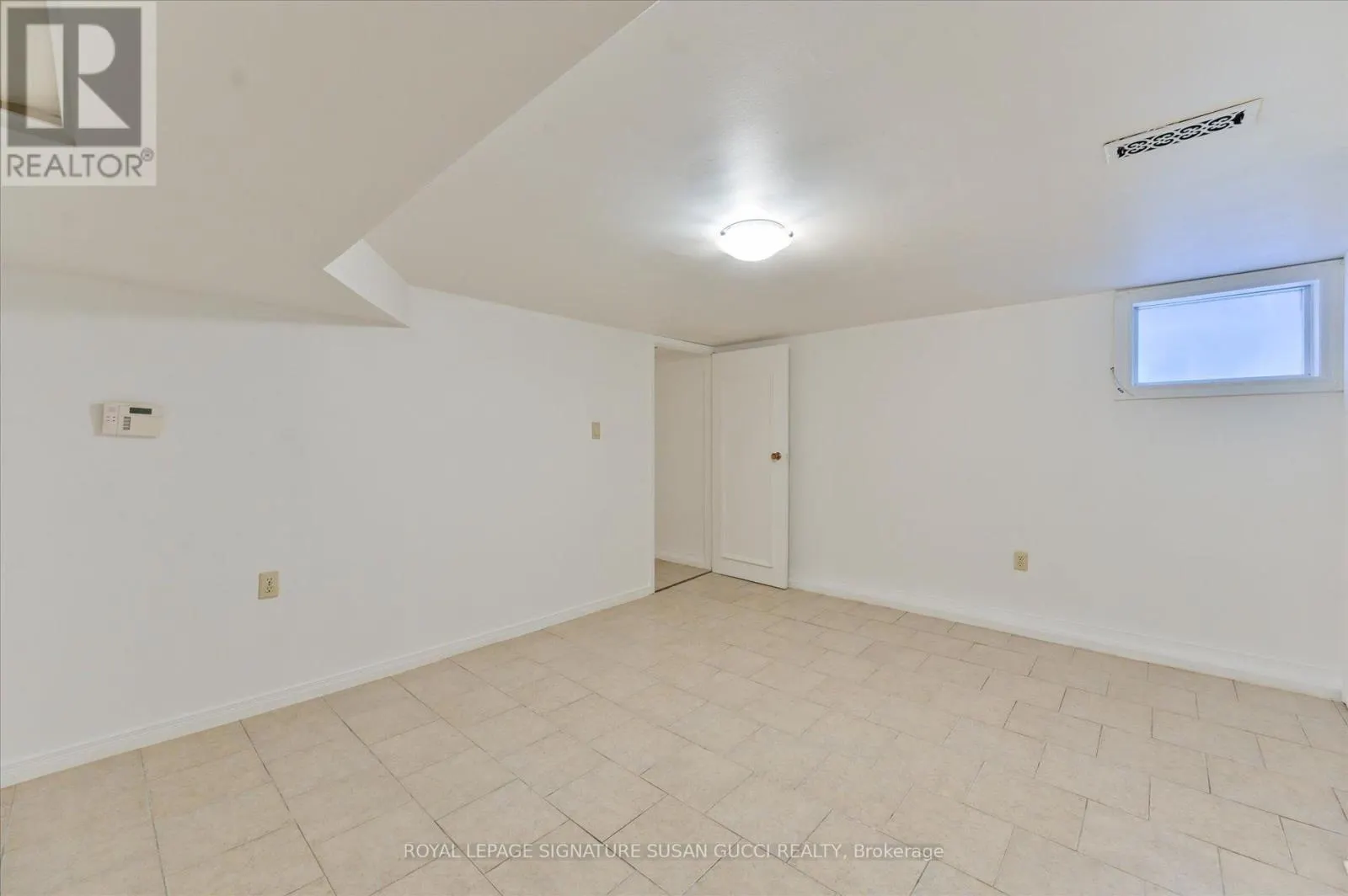1138 WOODBINE AVENUE