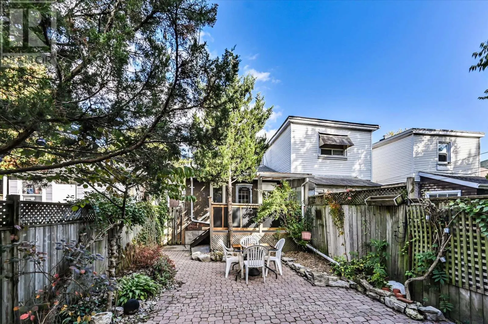 1138 WOODBINE AVENUE