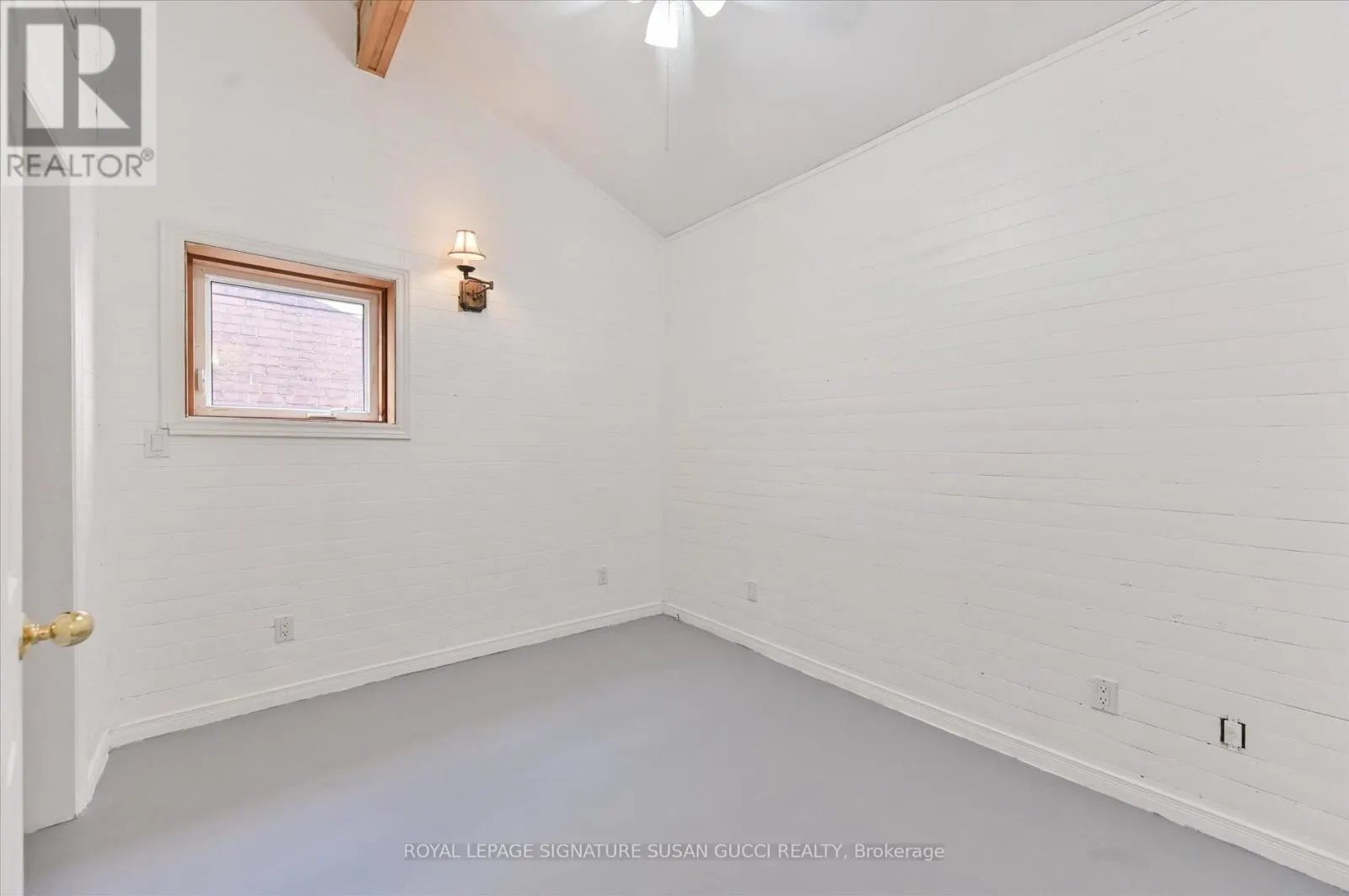 1138 WOODBINE AVENUE