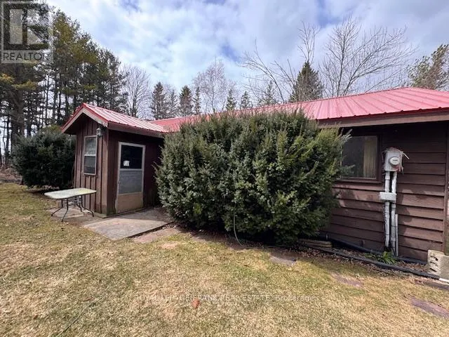 3725 CONCESSION 1 ROAD