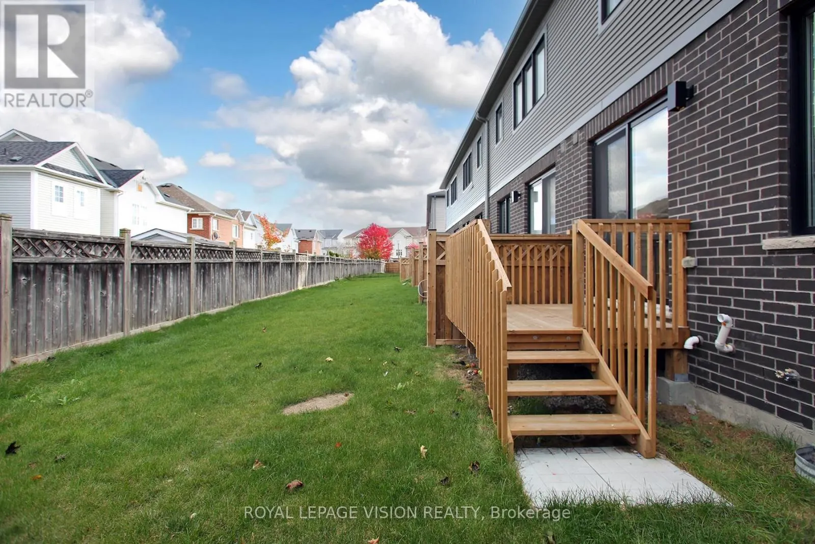 21 SORBARA WAY