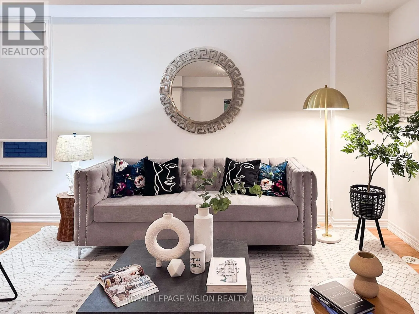 21 SORBARA WAY