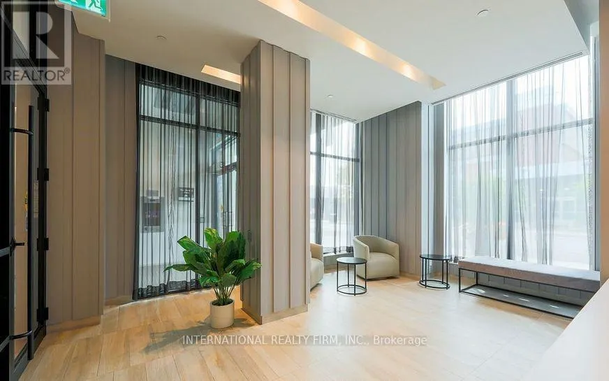 412 - 1630 QUEEN STREET E