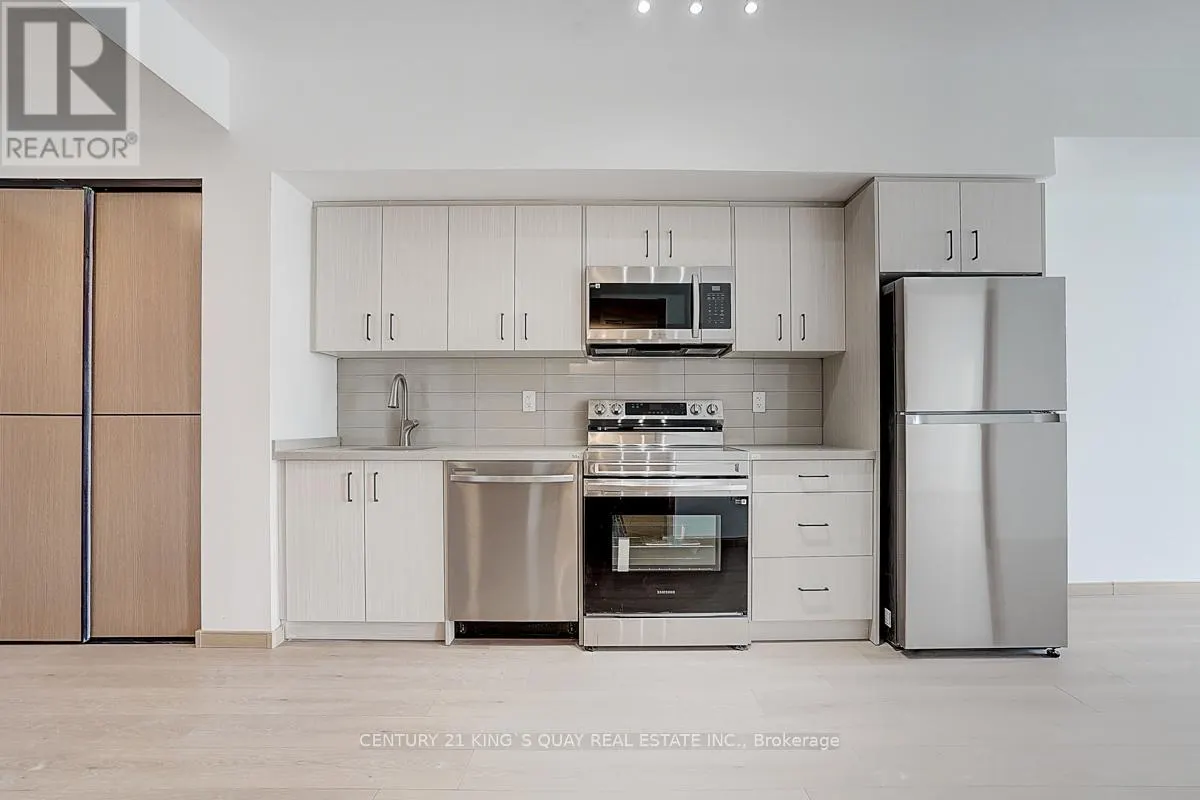 808 - 3429 SHEPPARD AVENUE E