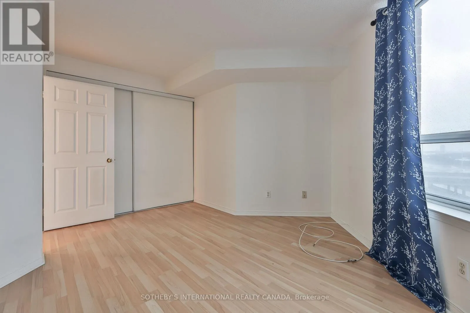 709 - 1625 PICKERING PARKWAY