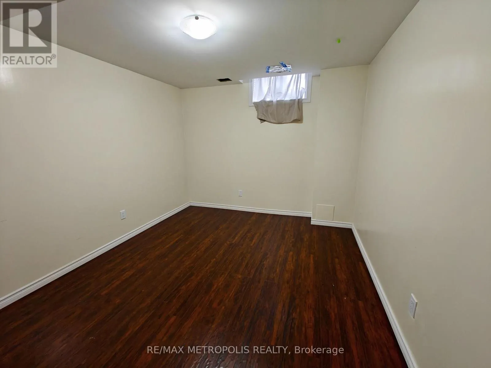 BSMT - 20 STOCKELL CRESCENT