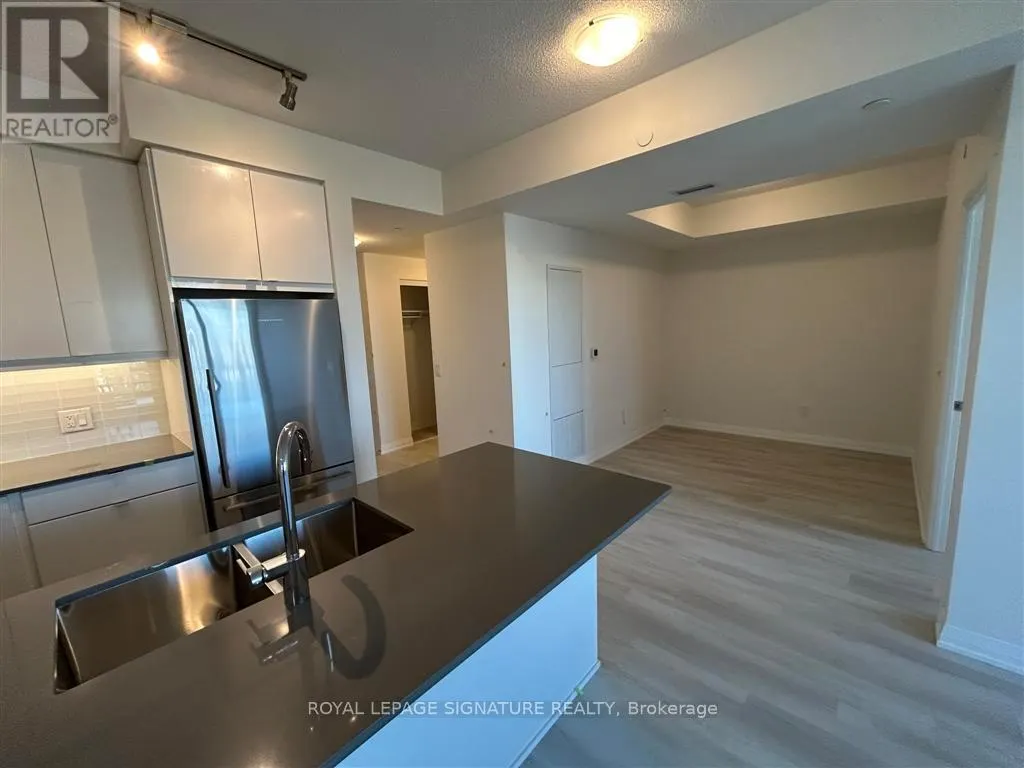 730 - 3270 SHEPPARD AVENUE E