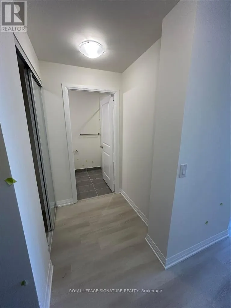 730 - 3270 SHEPPARD AVENUE E