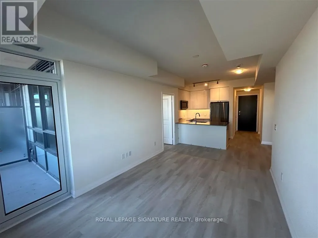 730 - 3270 SHEPPARD AVENUE E
