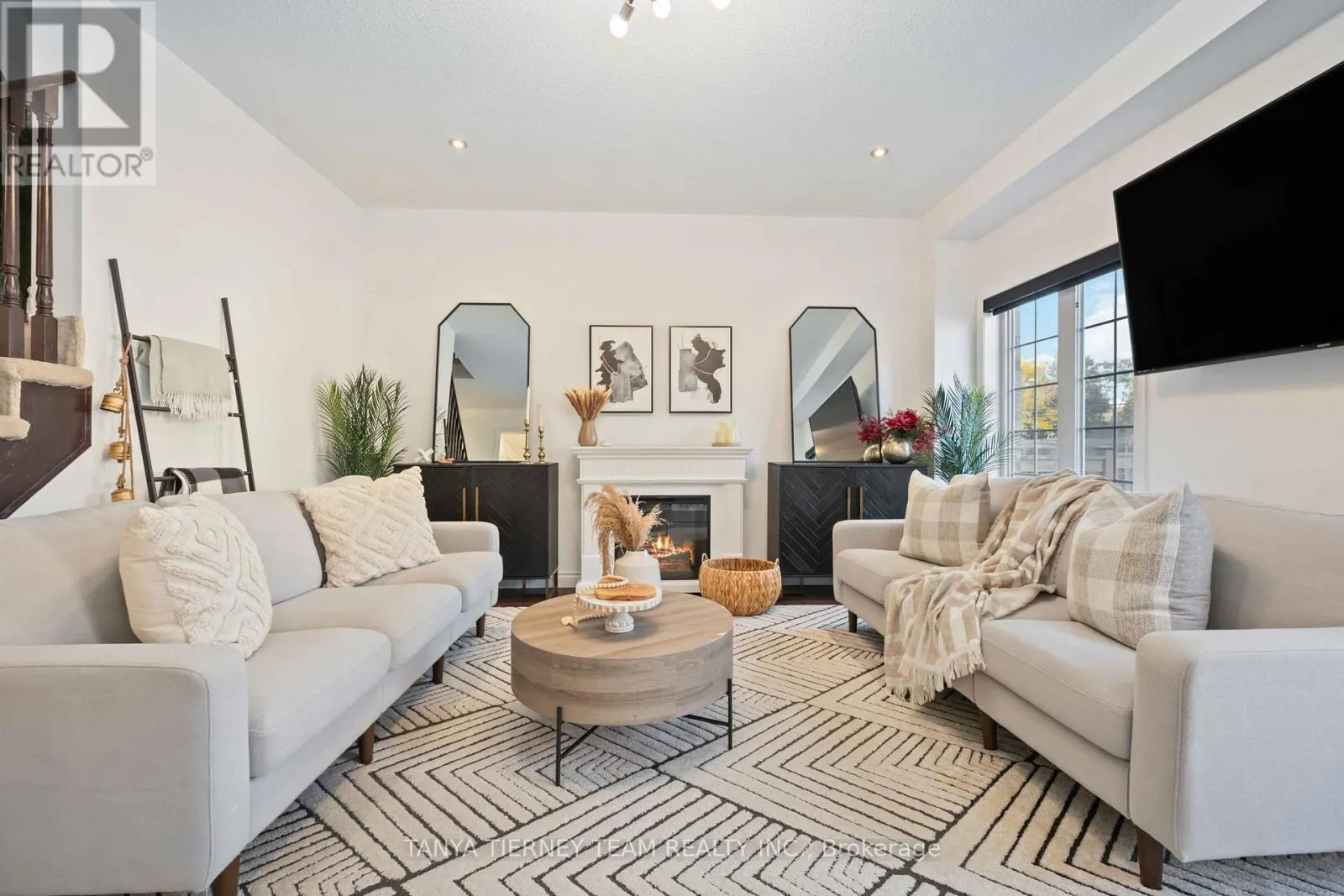 19 ELLERBY COURT