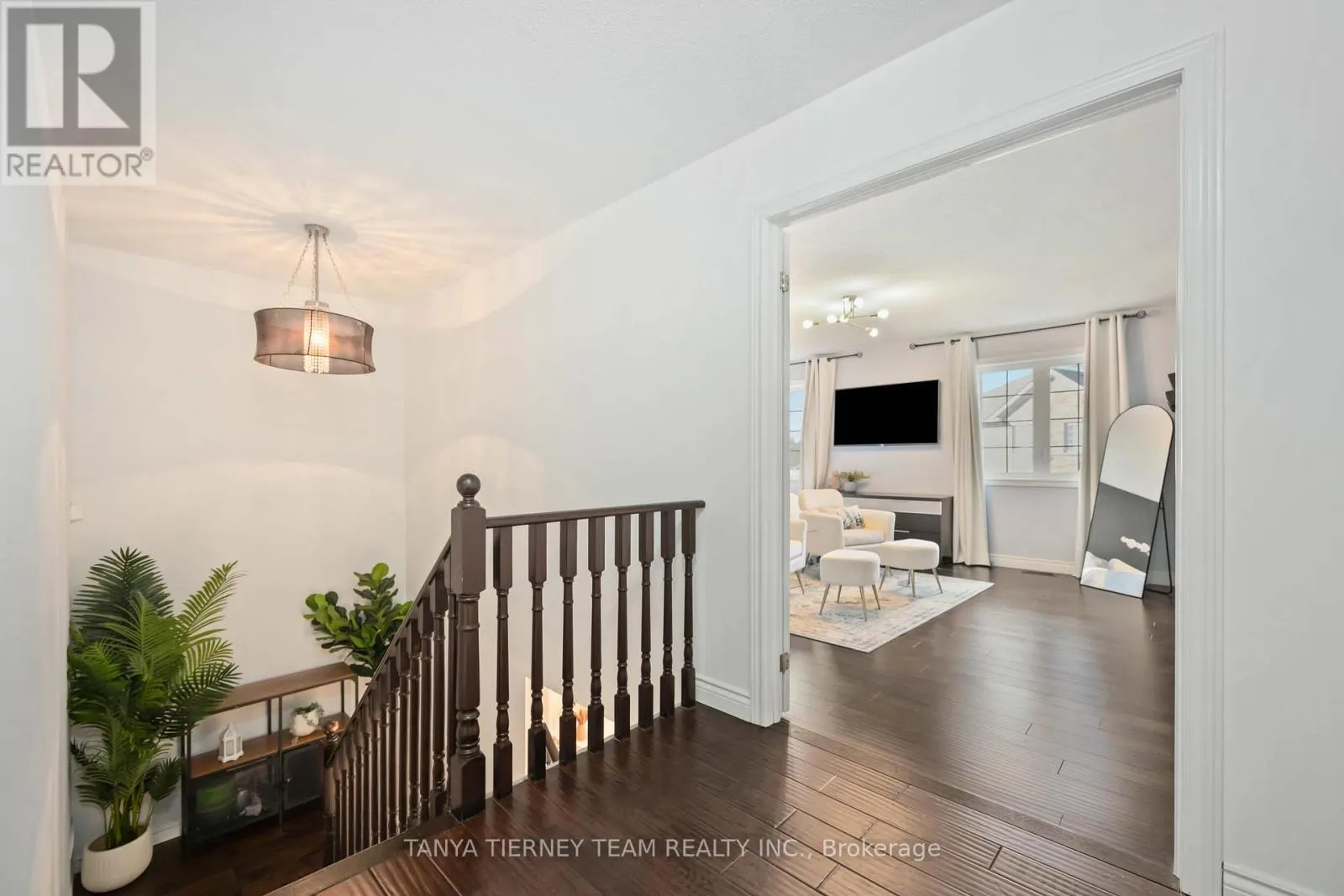 19 ELLERBY COURT