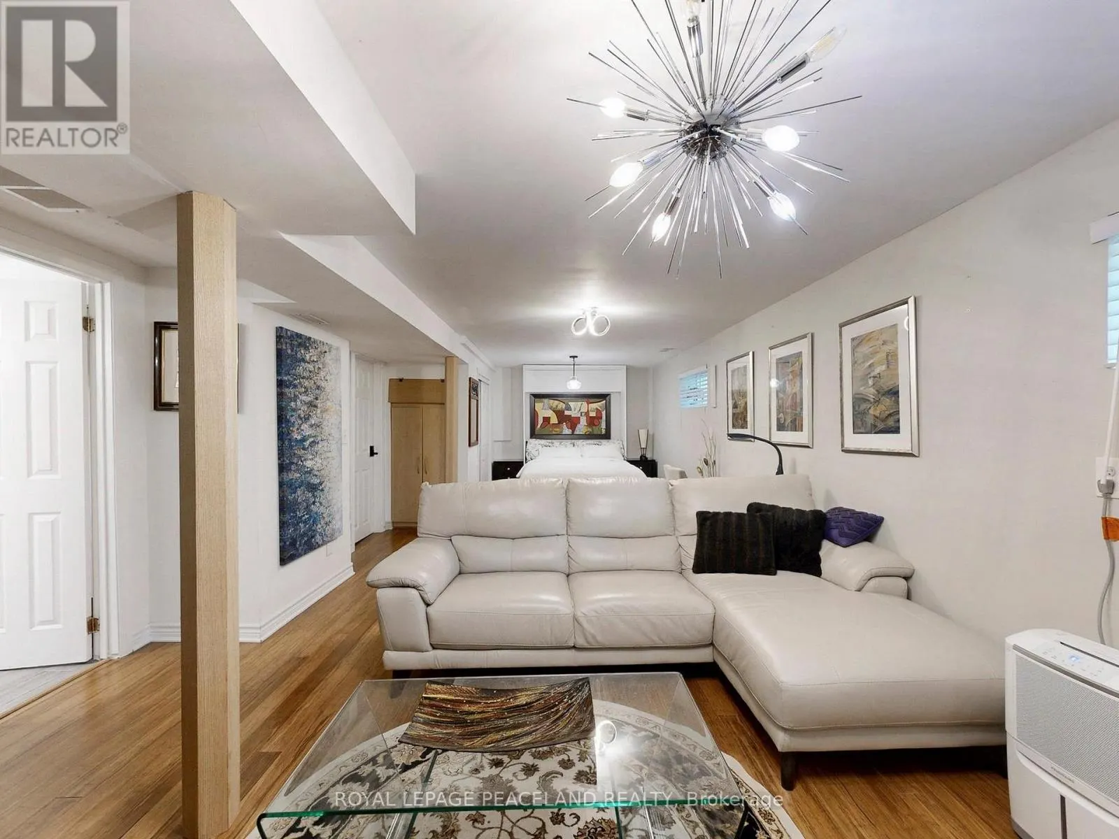 139 SCARBORO CRESCENT