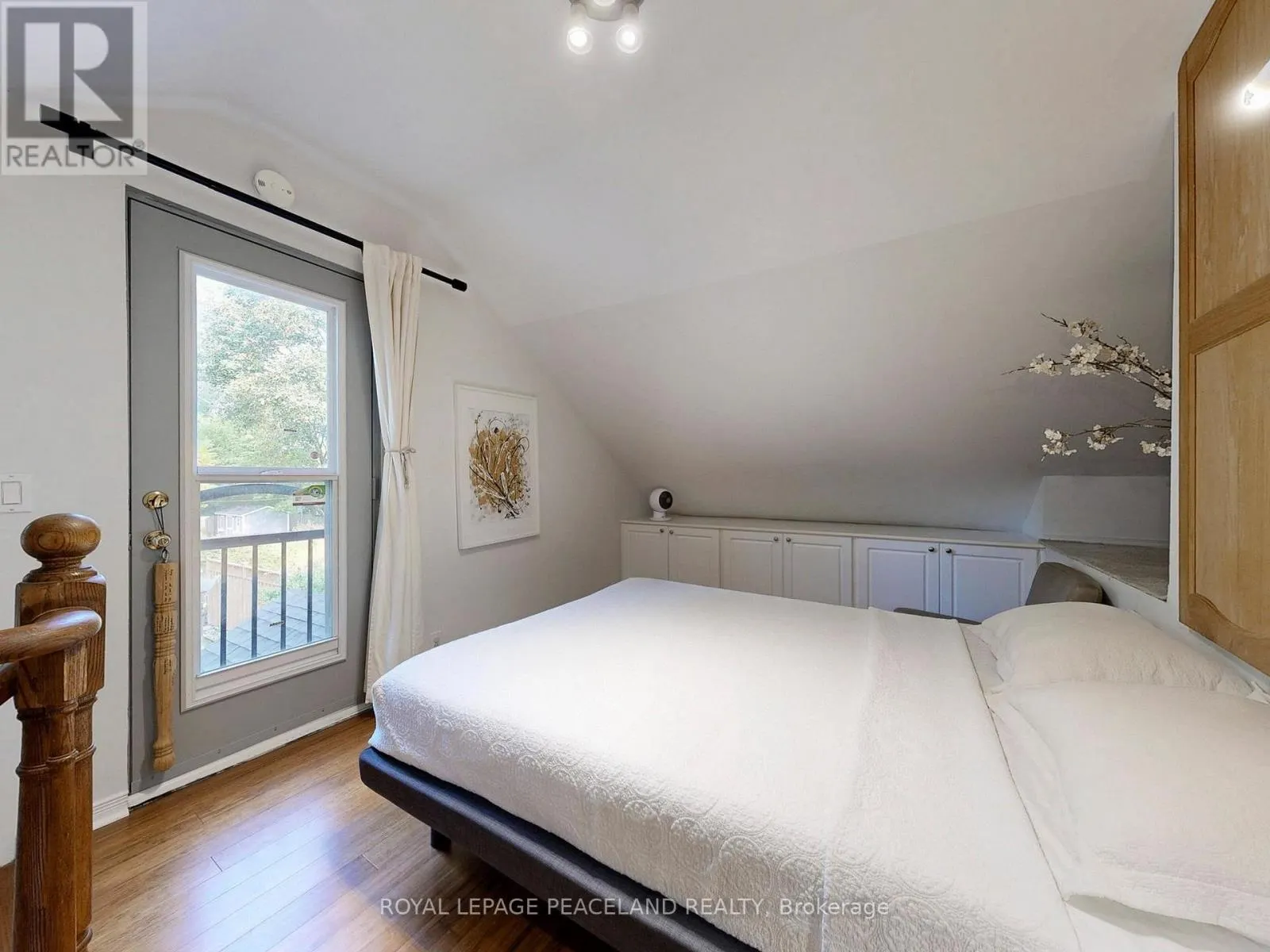 139 SCARBORO CRESCENT