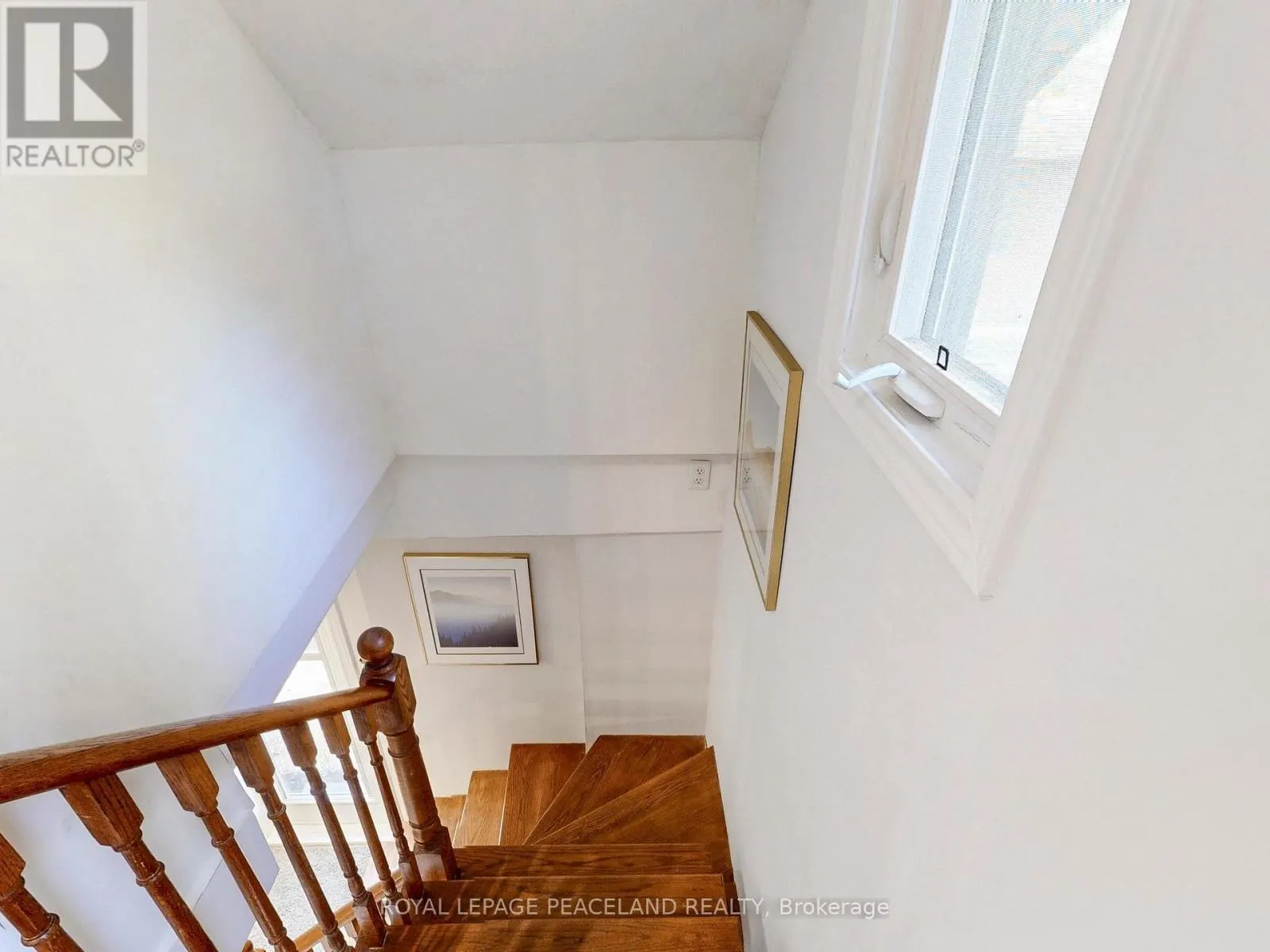 139 SCARBORO CRESCENT