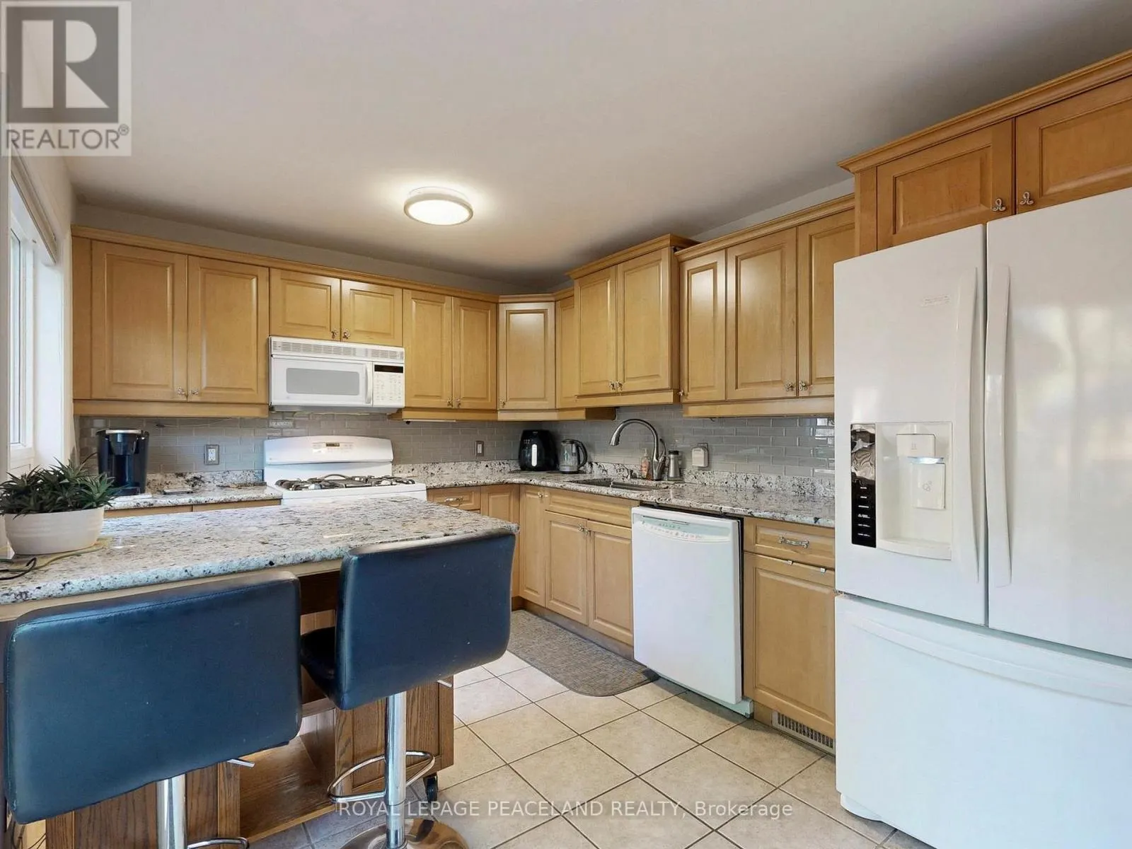139 SCARBORO CRESCENT
