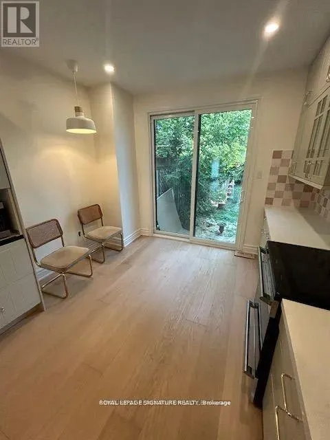 UPPER - 163 HAMPTON AVENUE