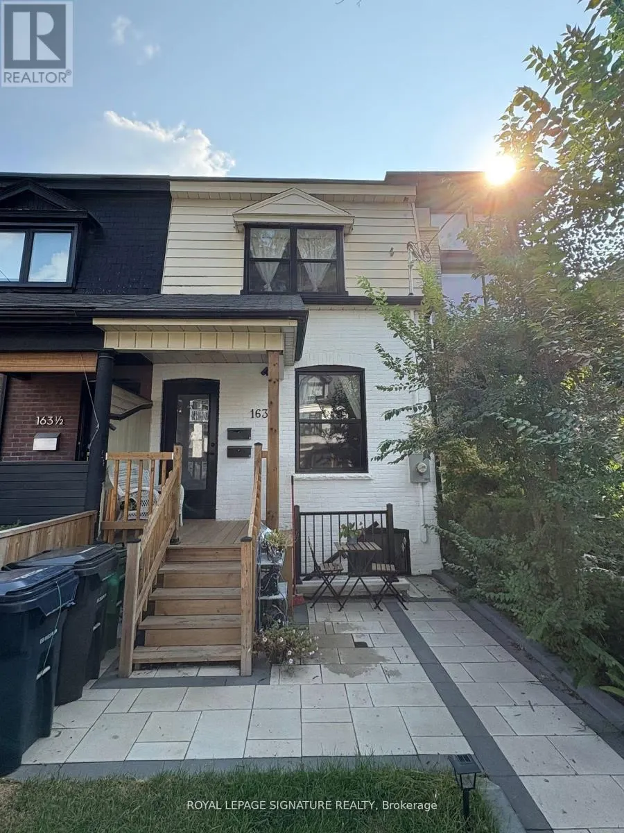 UPPER - 163 HAMPTON AVENUE