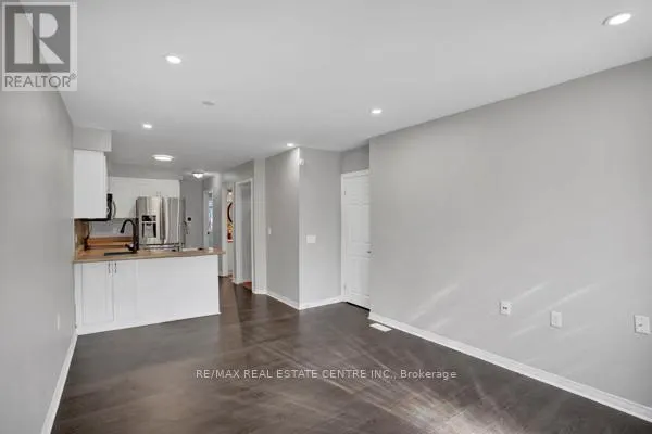 LOWER LEVEL - 58 AVENUE STREET